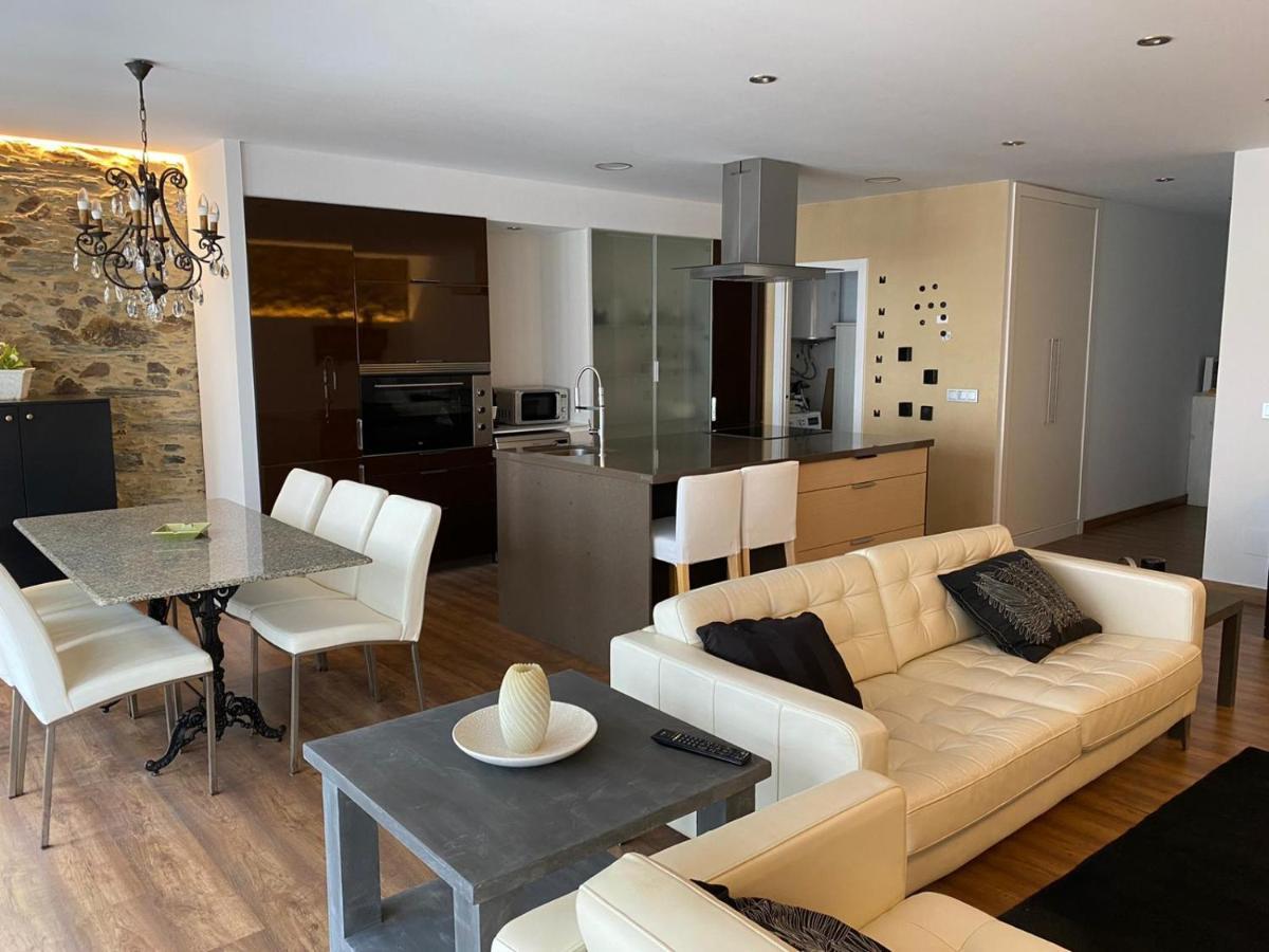 Apartamento Centrico Y Moderno Lägenhet Ferrol Exteriör bild